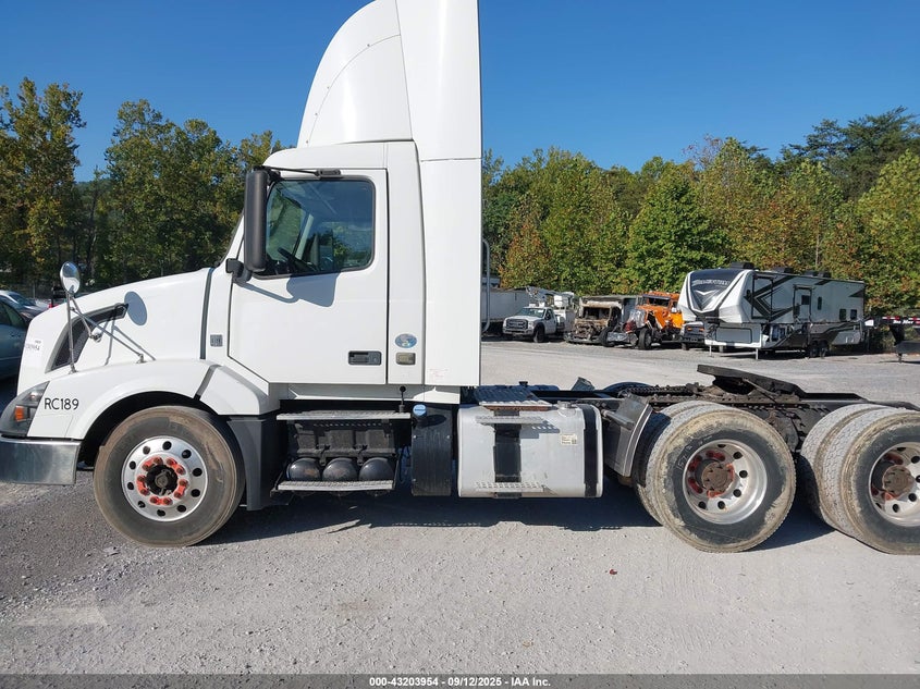 2012 Volvo Vn Vnl VIN: 4V4NC9EG7CN543221 Lot: 43203954