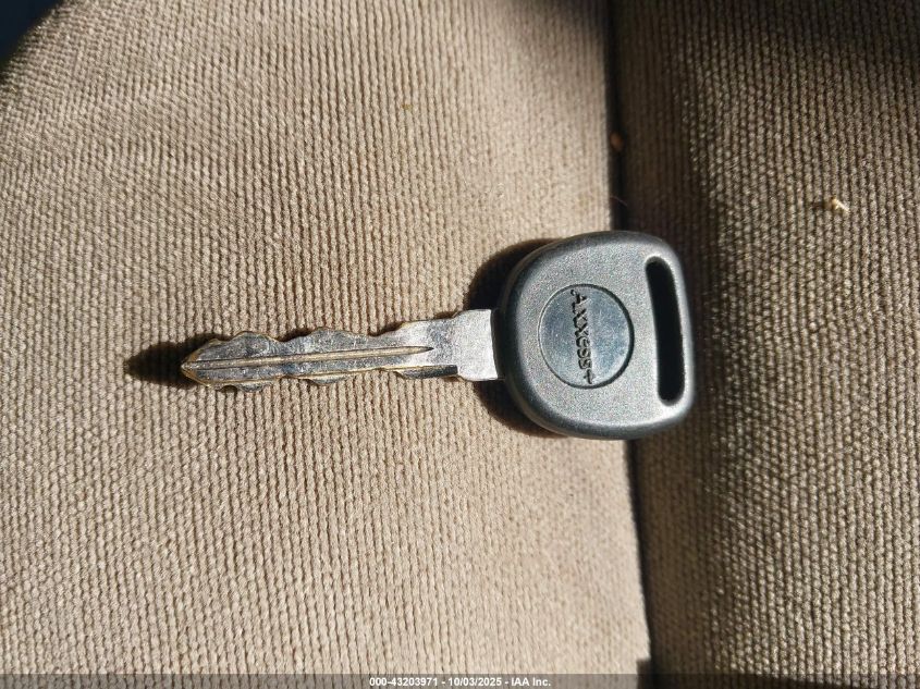 2005 Chevrolet Silverado 1500 Z71 VIN: 2GCEK13T251109695 Lot: 43203971