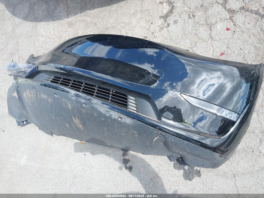 2024 Tesla Model Y Long Range Dual Motor All-Wheel Drive/Rwd VIN: 7SAYGDED1RF122837 Lot: 43204002