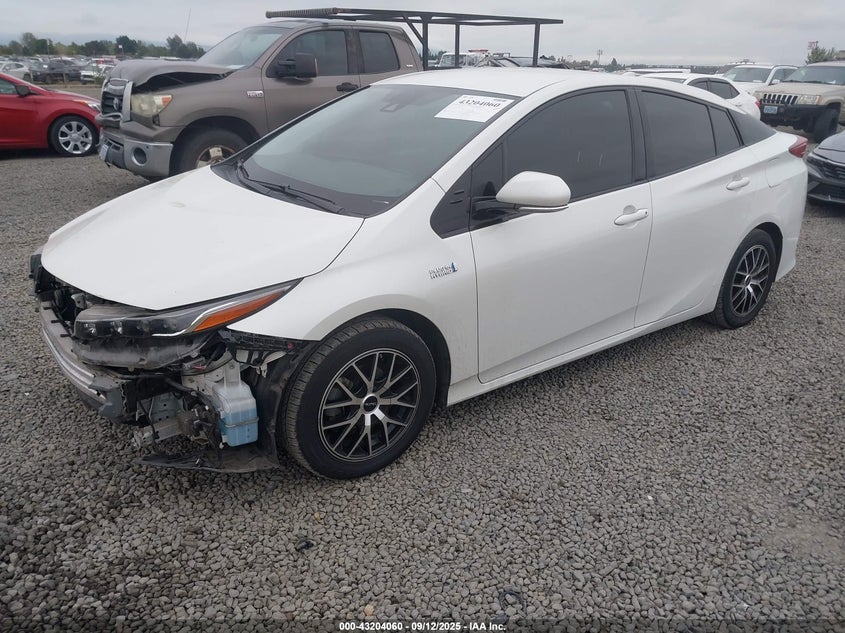 2017 TOYOTA PRIUS PRIME PREMIUM - JTDKARFPXH3004761