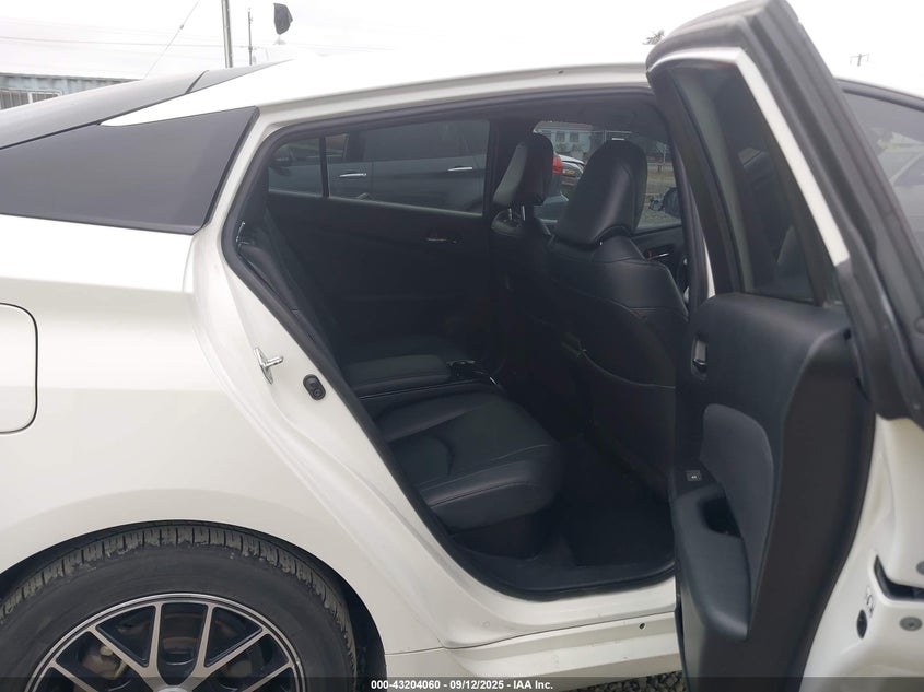 2017 TOYOTA PRIUS PRIME PREMIUM - JTDKARFPXH3004761