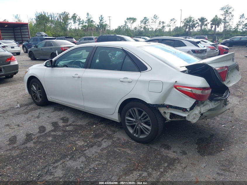 4T1BF1FK8GU183510 2016 TOYOTA CAMRY photo no. 3