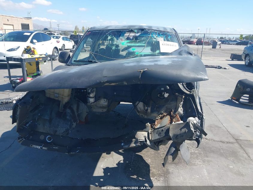 2000 Chevrolet Silverado 1500 Ls VIN: 1GCEC14T2YZ340152 Lot: 43204453