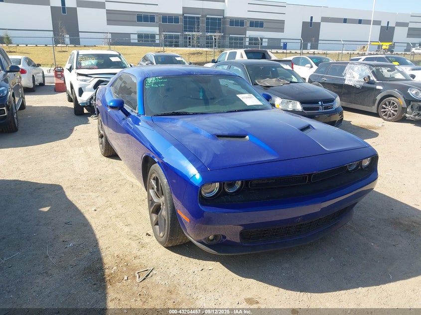 DODGE CHALLENGER SXT