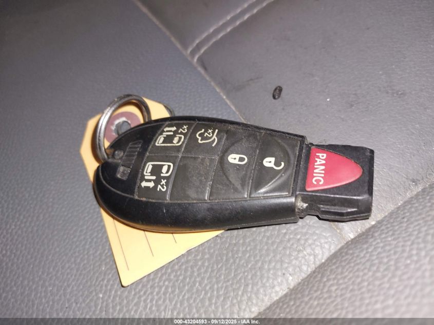 2008 Chrysler Town & Country Touring VIN: 2A8HR54P08R779374 Lot: 43204593