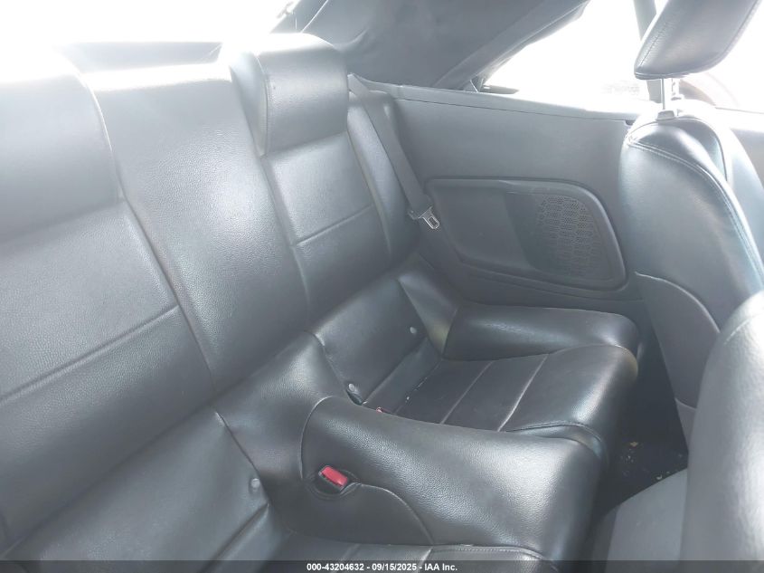 2005 Ford Mustang VIN: 1ZVFT84N155178822 Lot: 43204632