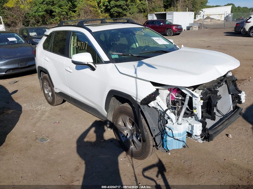 TOYOTA RAV4 HYBRID XLE