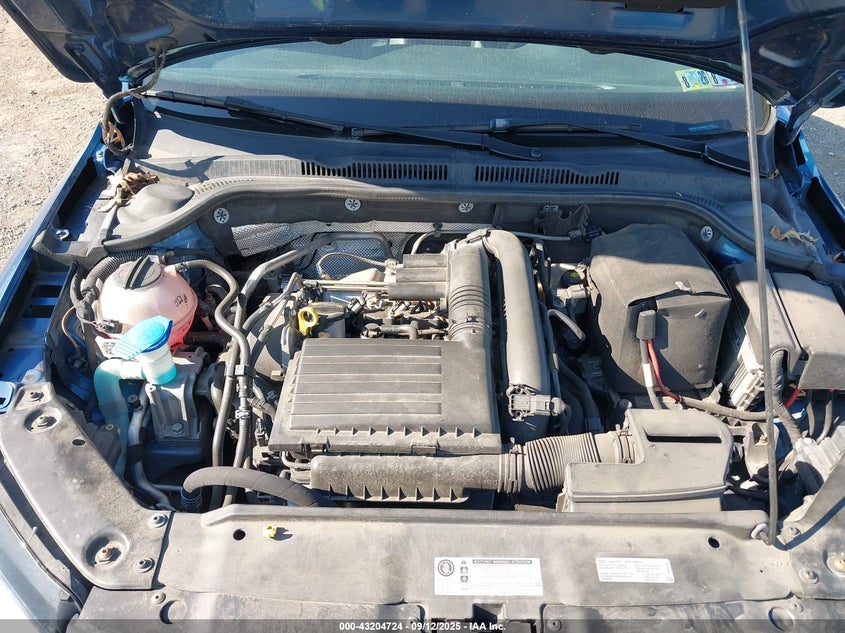 2017 VOLKSWAGEN JETTA 1.4T SE - 3VWDB7AJ0HM274784