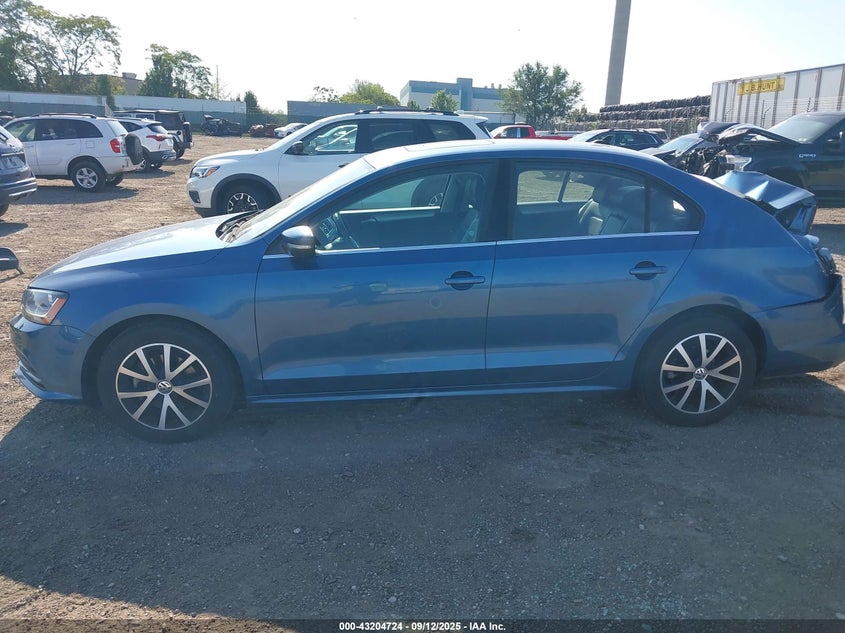 2017 VOLKSWAGEN JETTA 1.4T SE - 3VWDB7AJ0HM274784