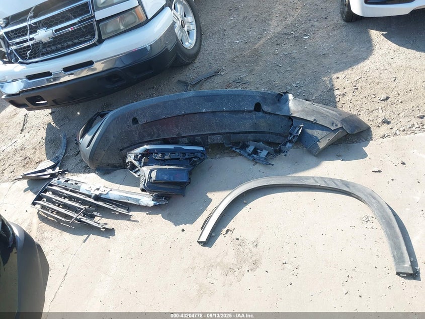 2024 Chevrolet Traverse Awd Ls VIN: 1GNEVEKS6RJ191439 Lot: 43204778