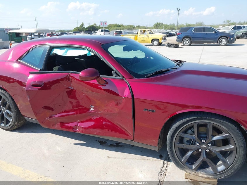 2023 Dodge Challenger R/T VIN: 2C3CDZBT5PH562421 Lot: 43204785