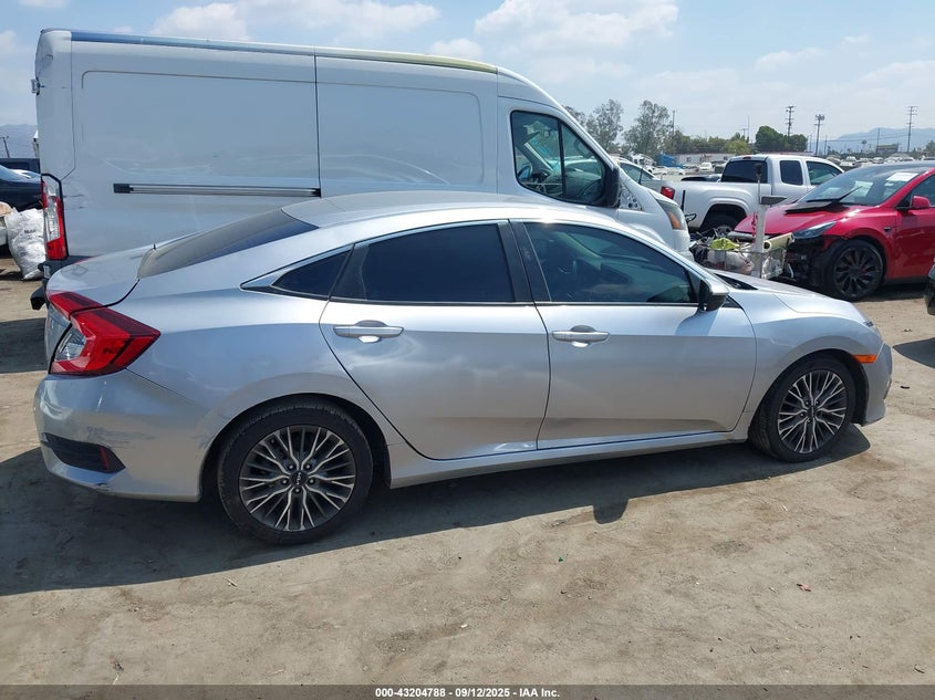 2017 Honda Civic 2.0 Lx Silver Lot 111043204788 Vin 2HGFC2F54HH511008