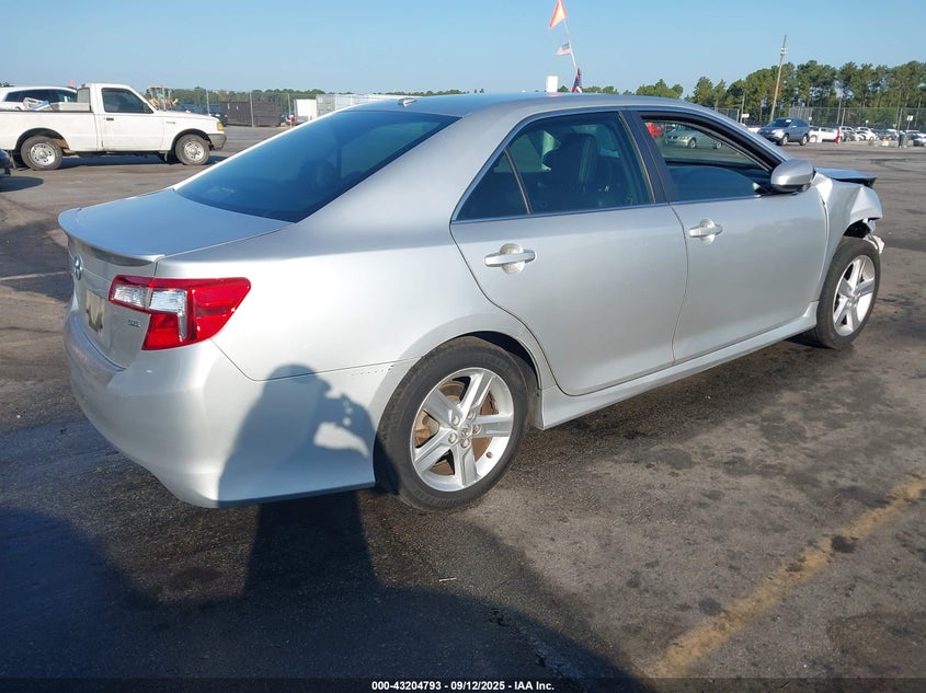 2014 TOYOTA CAMRY SE - 4T1BF1FKXEU387528