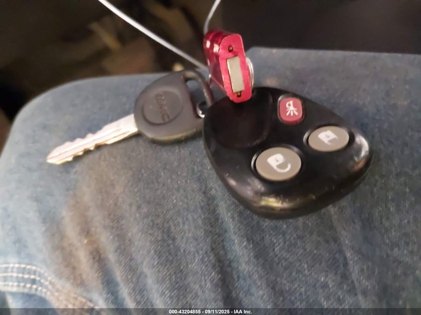 2006 GMC Envoy Xl Slt VIN: 1GKET16SX66144077 Lot: 43204855