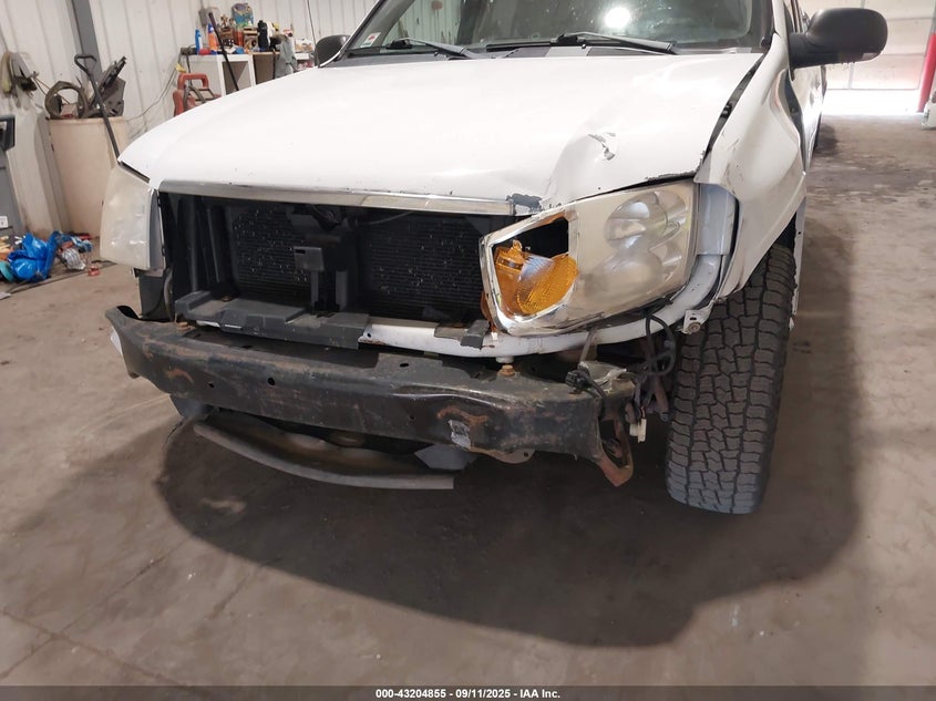 2006 GMC Envoy Xl Slt VIN: 1GKET16SX66144077 Lot: 43204855