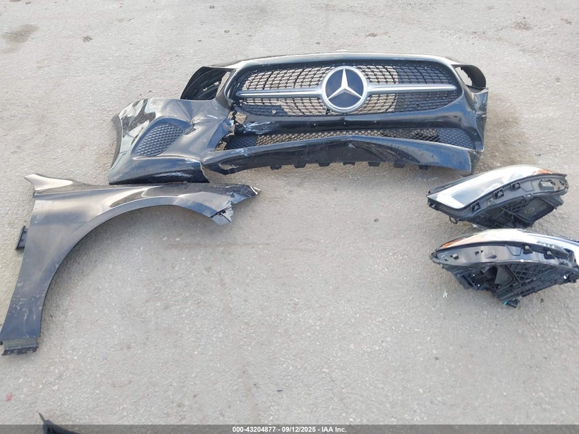 2019 MERCEDES-BENZ A 220 - WDD3G4EB0KW001925