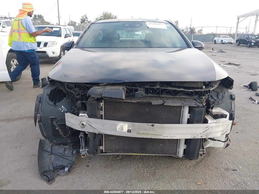 2019 MERCEDES-BENZ A 220 - WDD3G4EB0KW001925