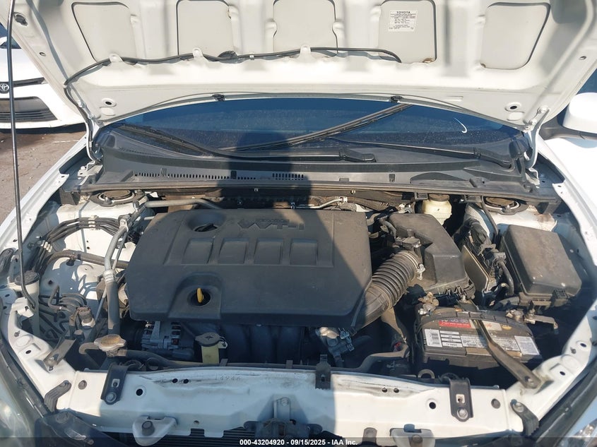 2015 Toyota Corolla S Premium VIN: 5YFBURHE1FP240481 Lot: 43204920