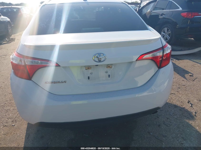 2015 Toyota Corolla S Premium VIN: 5YFBURHE1FP240481 Lot: 43204920