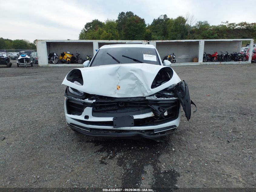 2024 Porsche Macan T VIN: WP1AA2A56RLB08446 Lot: 43204927