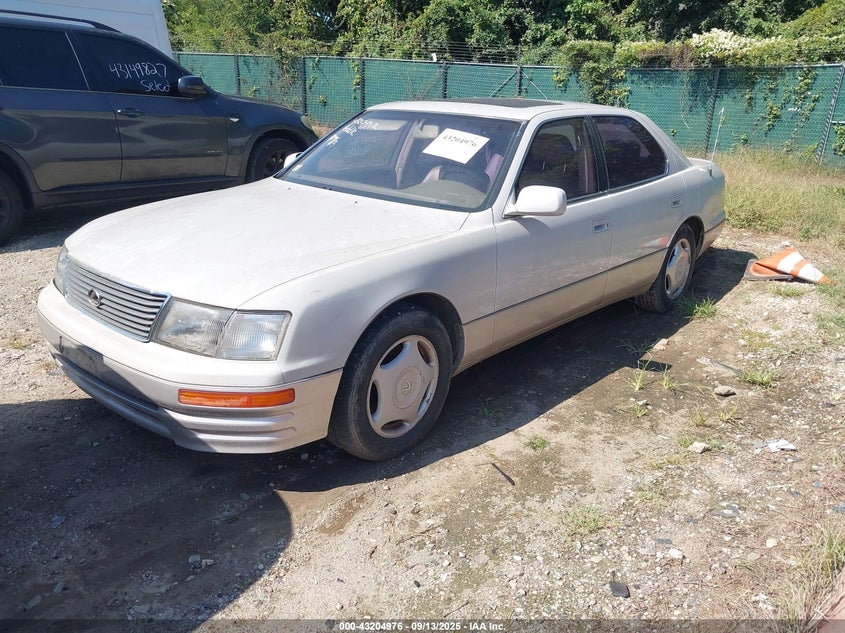 1997 Lexus Ls 400 white sedan gasoline JT8BH28F3V0093883 photo #3