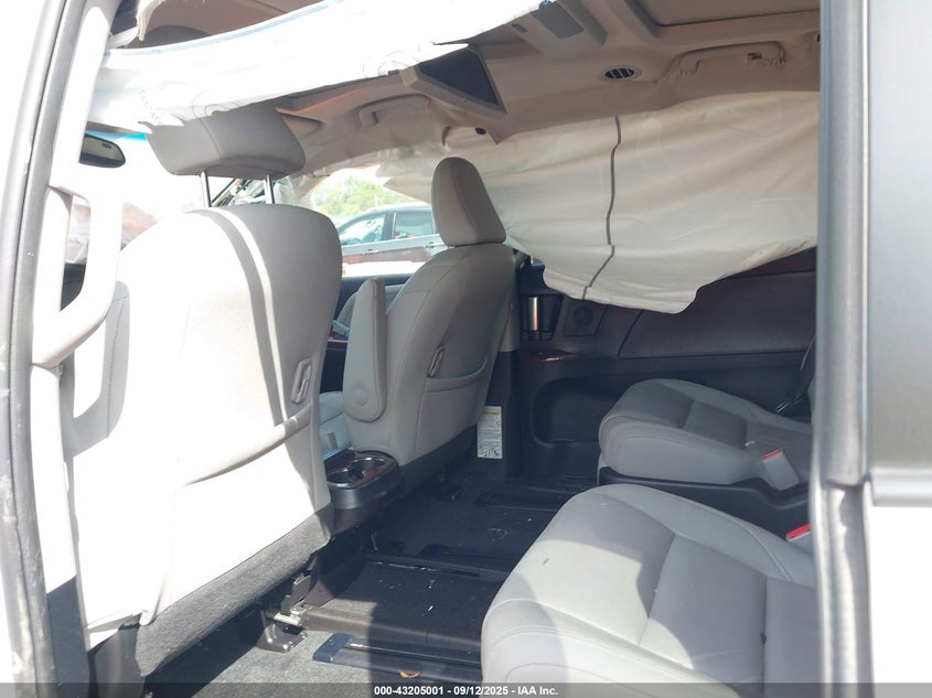 2016 TOYOTA SIENNA LIMITED PREMIUM 7 PASSENGER - 5TDYK3DC5GS708948