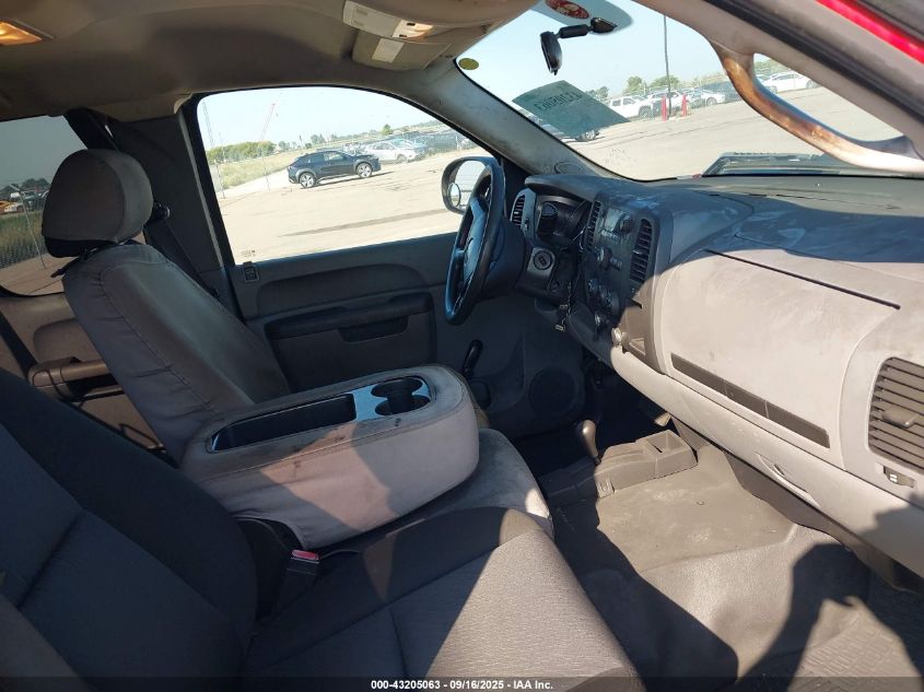 2011 GMC Sierra 2500Hd Work Truck VIN: 1GT22ZCGXBZ368409 Lot: 43205063