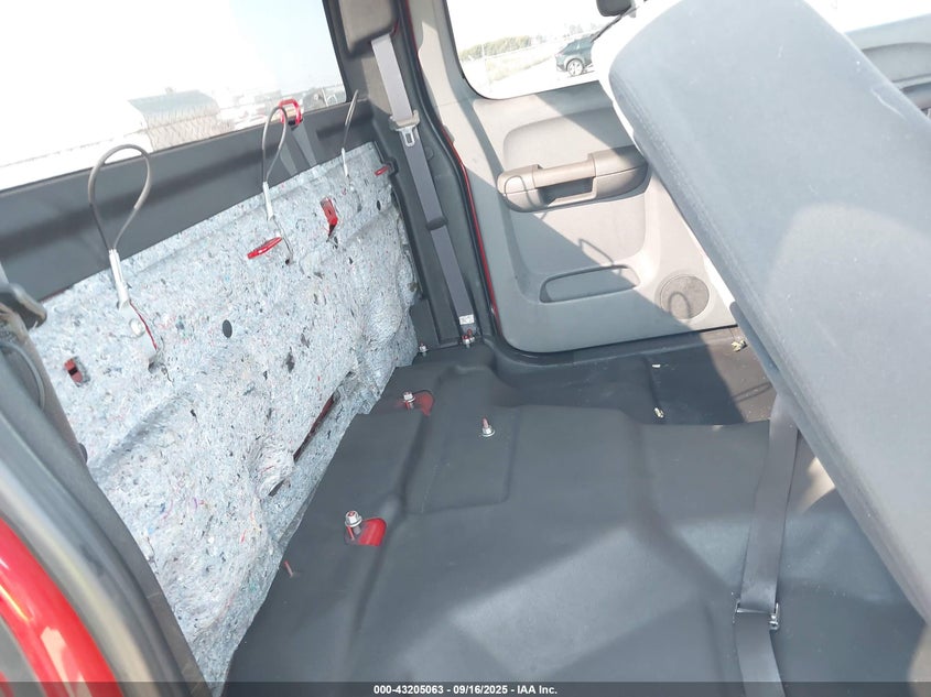 2011 GMC Sierra 2500Hd Work Truck VIN: 1GT22ZCGXBZ368409 Lot: 43205063