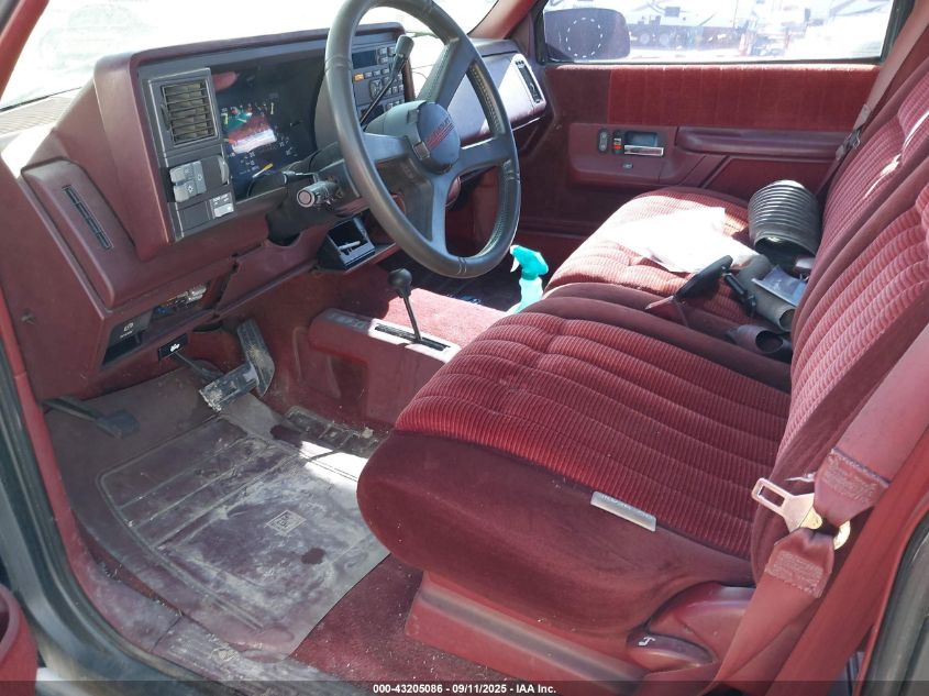 1993 Chevrolet Suburban K1500 VIN: 1GNFK16KXPJ321381 Lot: 43205086