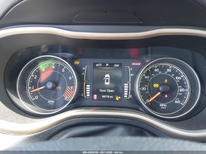 2015 Jeep Cherokee Latitude VIN: 1C4PJMCSXFW740340 Lot: 43205109