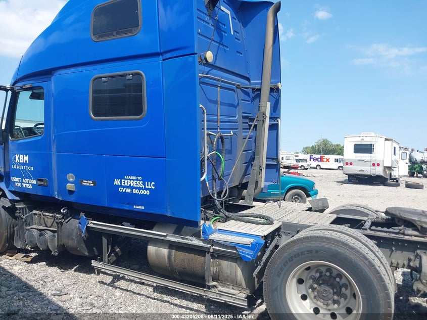 2016 Volvo Vn Vnl VIN: 4V4NC9EH3GN930993 Lot: 43205208