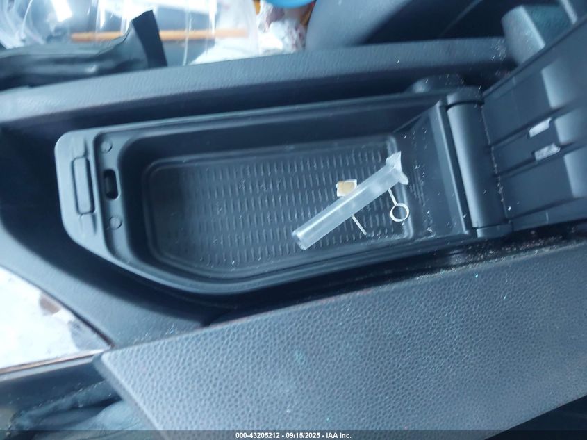 2005 BMW 525I VIN: WBANA53575B863863 Lot: 43205212