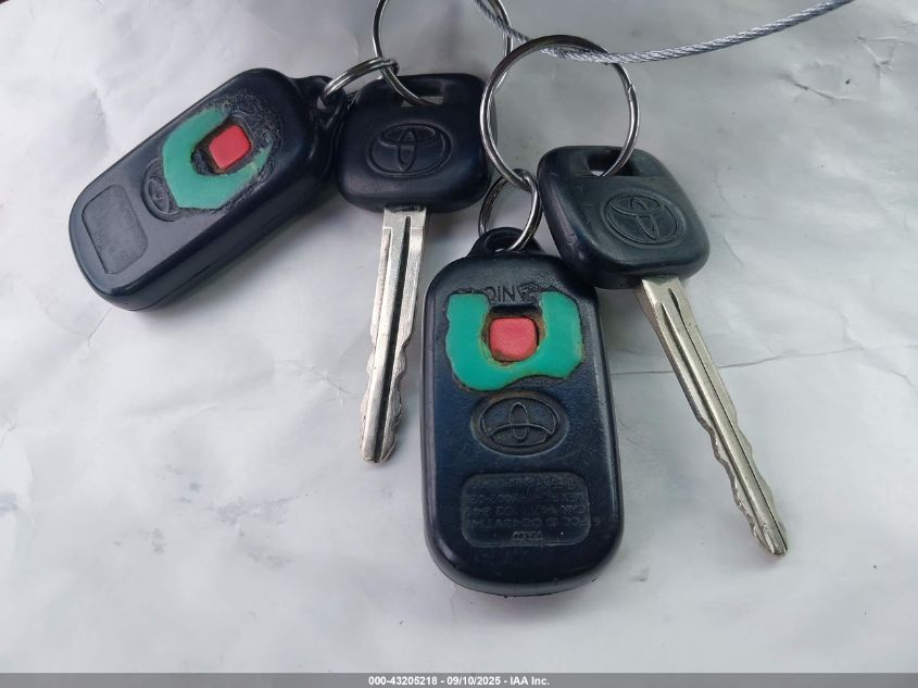 2003 Toyota Camry Le VIN: 4T1BE32K13U119808 Lot: 43205218