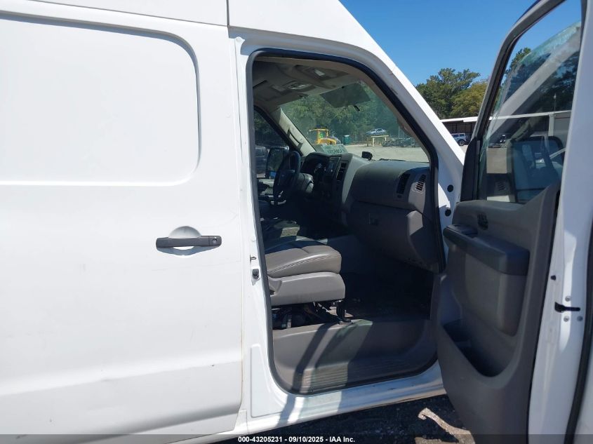 2018 NISSAN NV CARGO NV2500 HD S V6 - 1N6BF0LY2JN811258