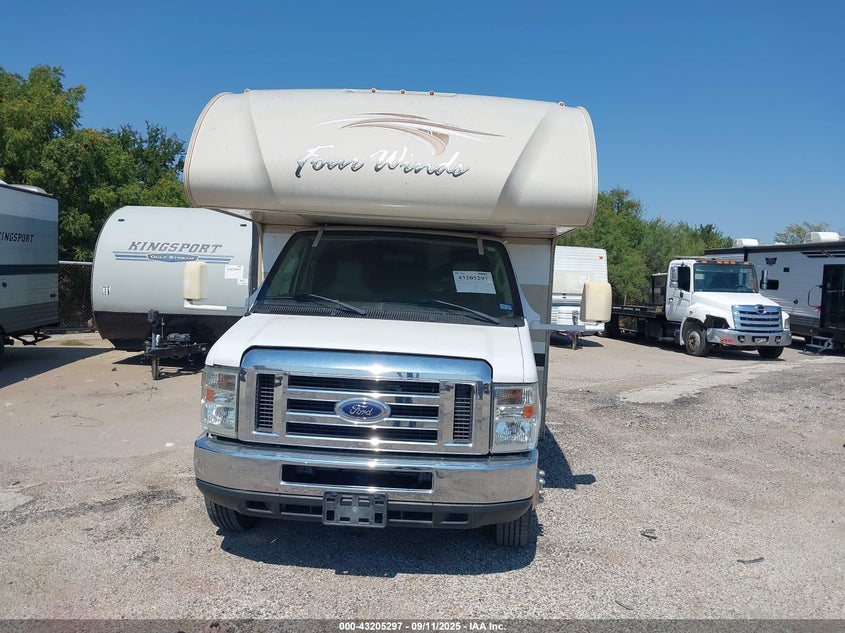 2017 Ford E-450 Cutaway VIN: 1FDXE4FS8HDC15156 Lot: 43205297