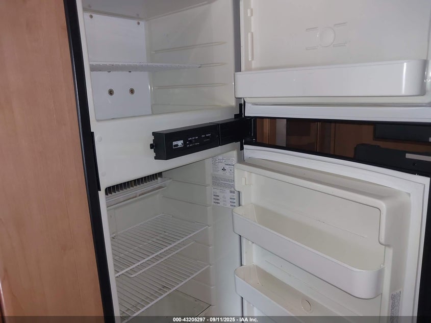 2017 Ford E-450 Cutaway VIN: 1FDXE4FS8HDC15156 Lot: 43205297