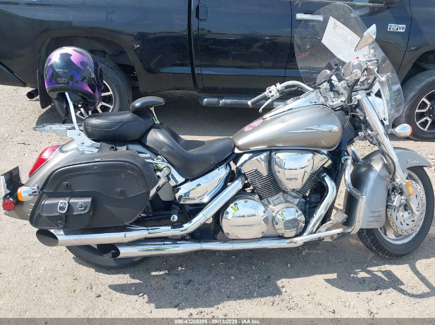 2009 Honda Vtx1300 T VIN: 1HFSC52T69A00037 Lot: 43205395