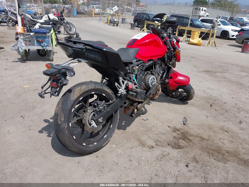 MLHPC4508H5400101 2017 HONDA CB photo no. 4