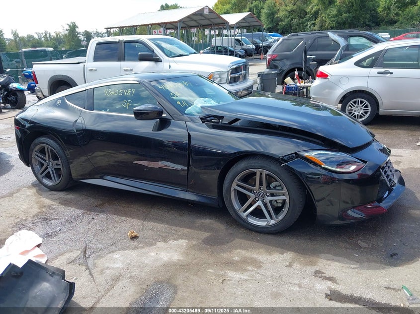 2024 NISSAN Z SPORT MANUAL — Фото 14