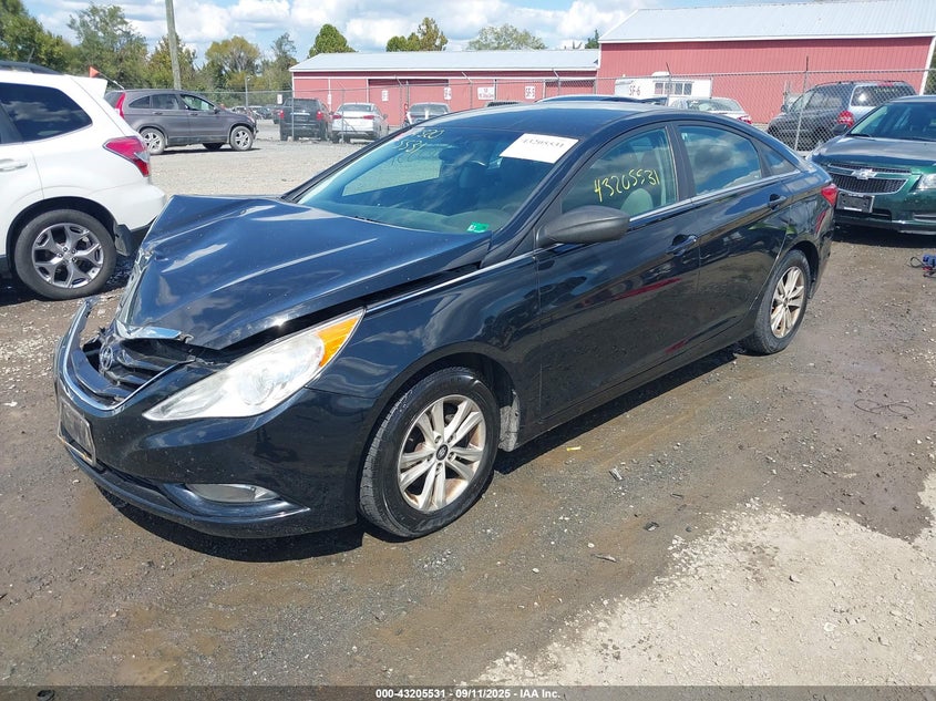 2013 HYUNDAI SONATA GLS - 5NPEB4AC3DH804219