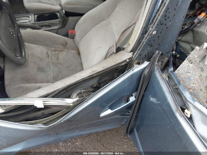 2004 Toyota Camry Le VIN: 4T1BE32K04U912440 Lot: 43205550