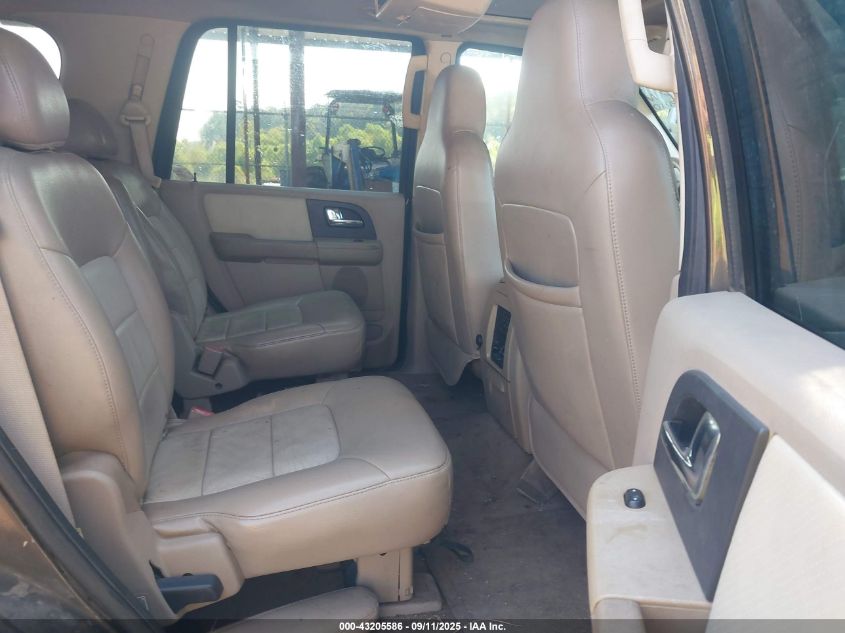 2005 Ford Expedition Eddie Bauer/King Ranch VIN: 1FMFU17555LA03208 Lot: 43205586