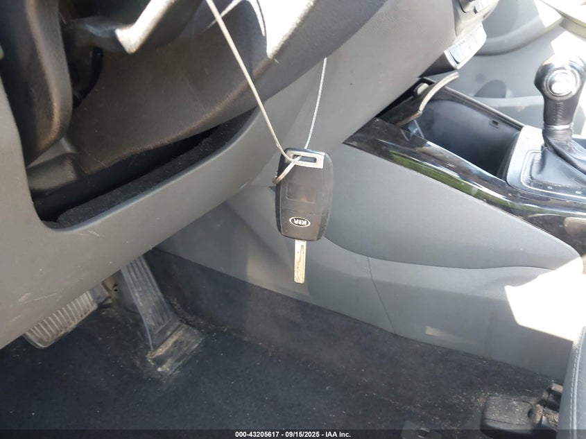 2016 KIA SORENTO 3.3L EX 5XYPH4A50GG139901