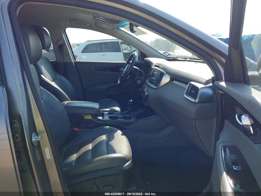 2016 KIA SORENTO 3.3L EX 5XYPH4A50GG139901