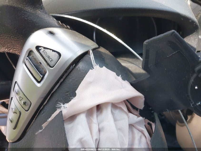 2018 NISSAN VERSA 1.6 SV - 3N1CN7AP0JL872088