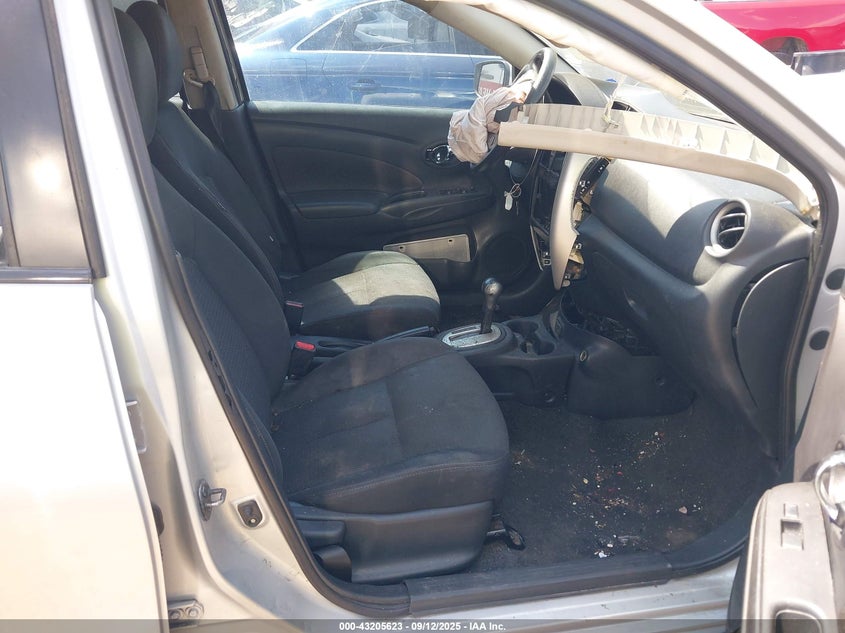 2018 NISSAN VERSA 1.6 SV - 3N1CN7AP0JL872088