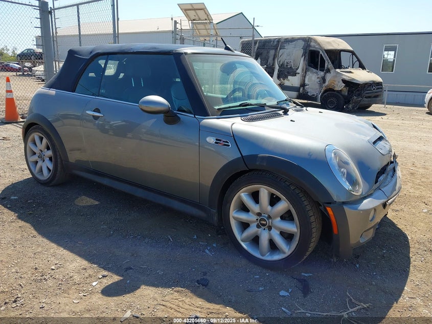 WMWRH33595TK56763 2005 Mini Cooper S auction photo 1