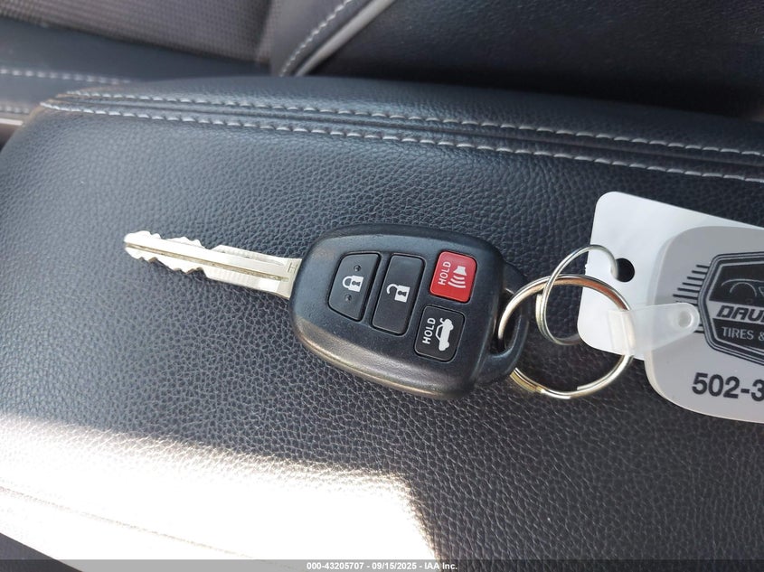 2015 Toyota Corolla S Plus VIN: 2T1BURHE1FC444620 Lot: 43205707