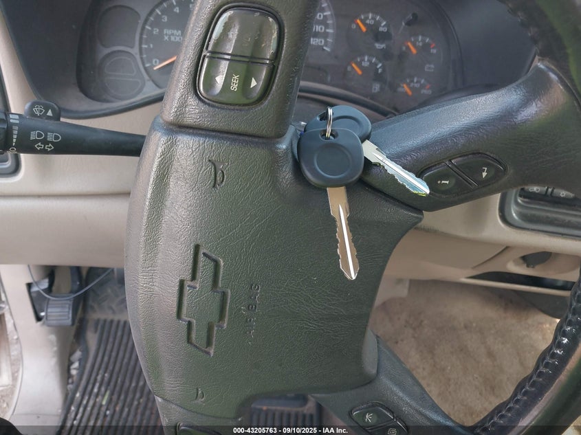 2005 Chevrolet Silverado 1500 Ls VIN: 2GCEK13T351254681 Lot: 43205763