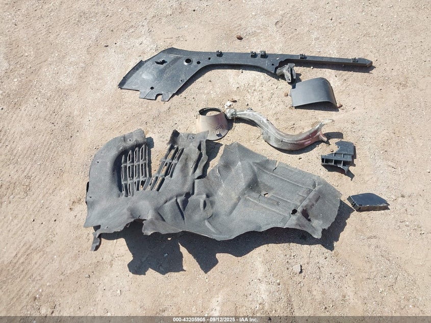 2024 JEEP GRAND CHEROKEE L LIMITED 4X4 - 1C4RJKBG7R8619588